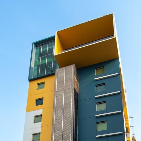 Sparks Life Jakarta, Artotel Curated Exterior foto
