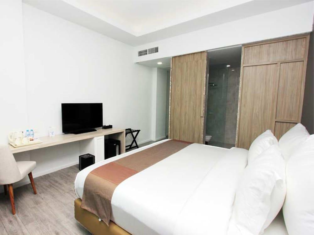 Sparks Life Jakarta, Artotel Curated Exterior foto