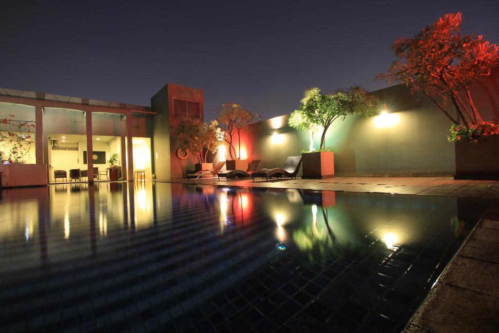 Sparks Life Jakarta, Artotel Curated Exterior foto