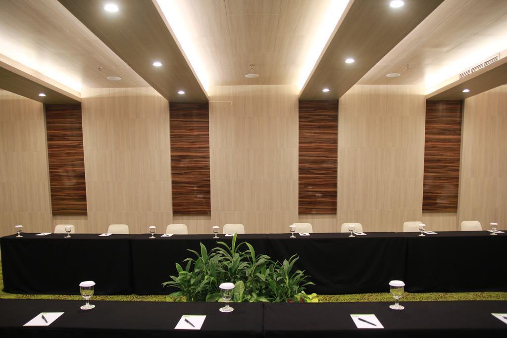 Sparks Life Jakarta, Artotel Curated Exterior foto