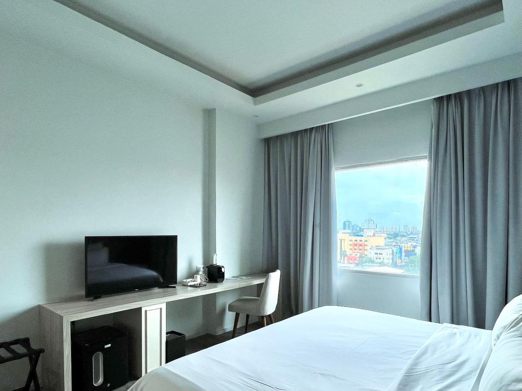 Sparks Life Jakarta, Artotel Curated Exterior foto